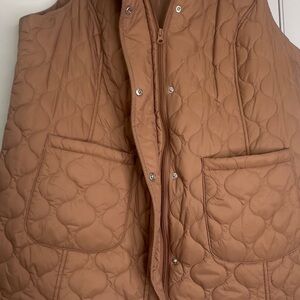 Susan Graver Quilted Brown Vest water resistant